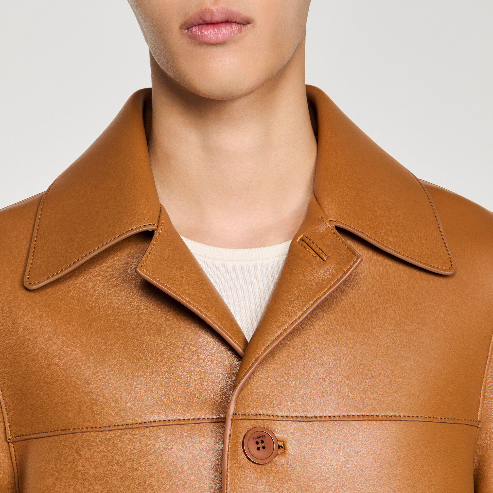 Buttoned lambskin jacket