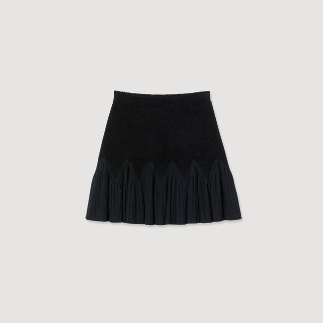 Short skirt
