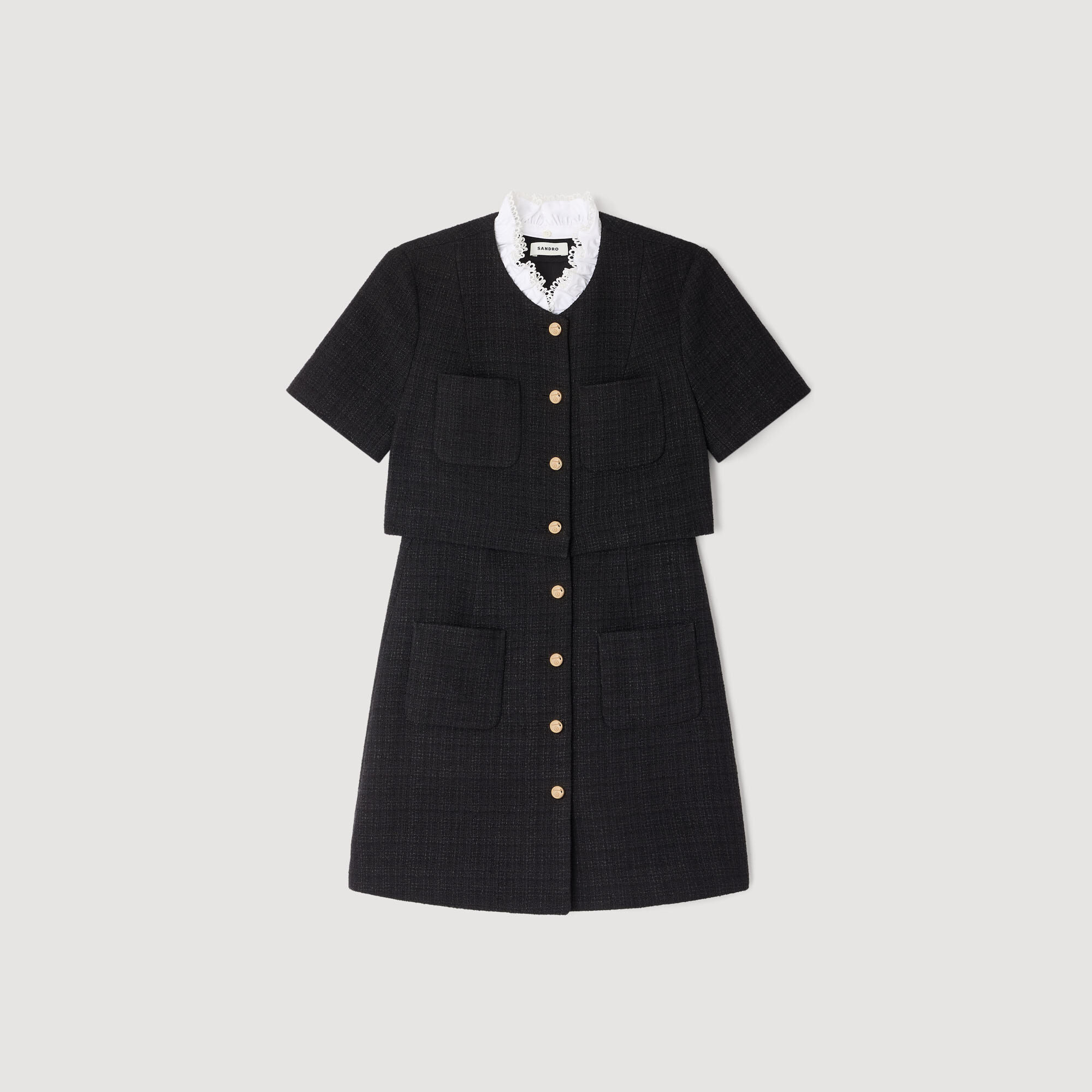 Short dress with detachable collar Short dress with detachable collar