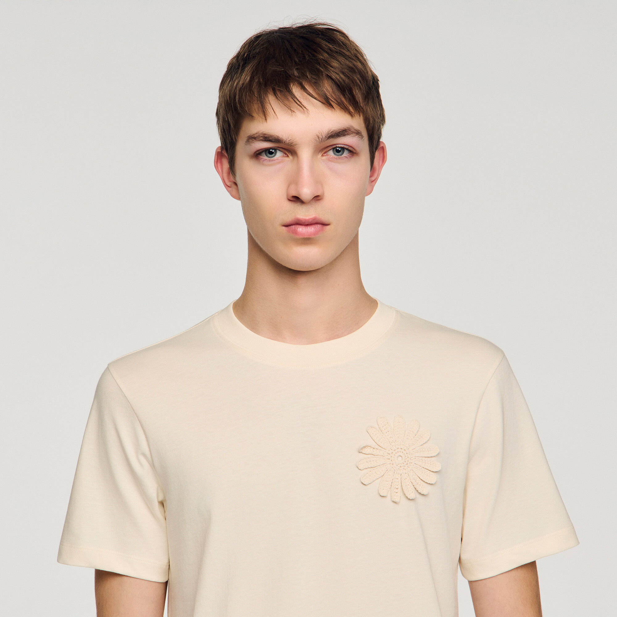 Cotton crochet flower T-shirt