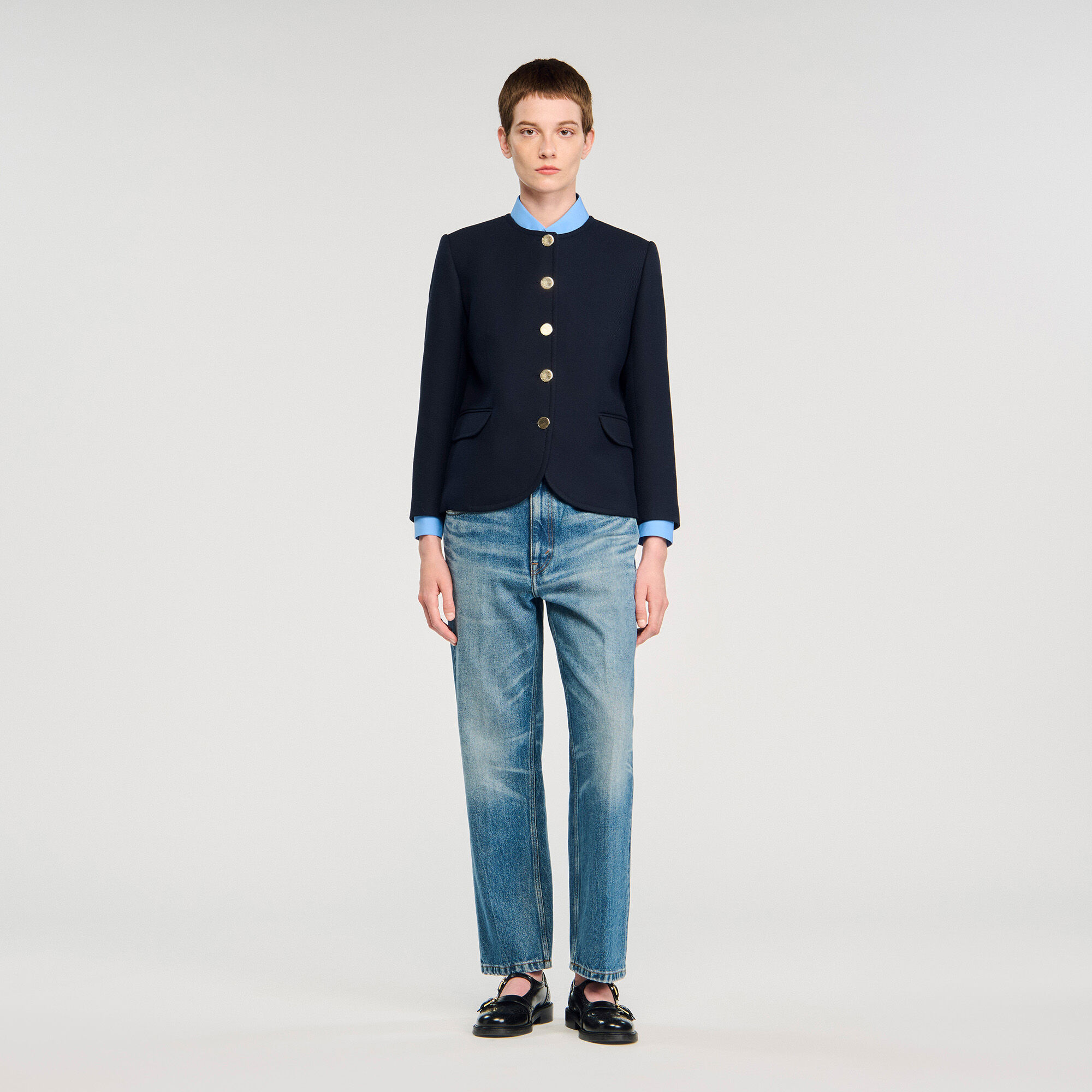 Round collar jacket Round collar jacket
