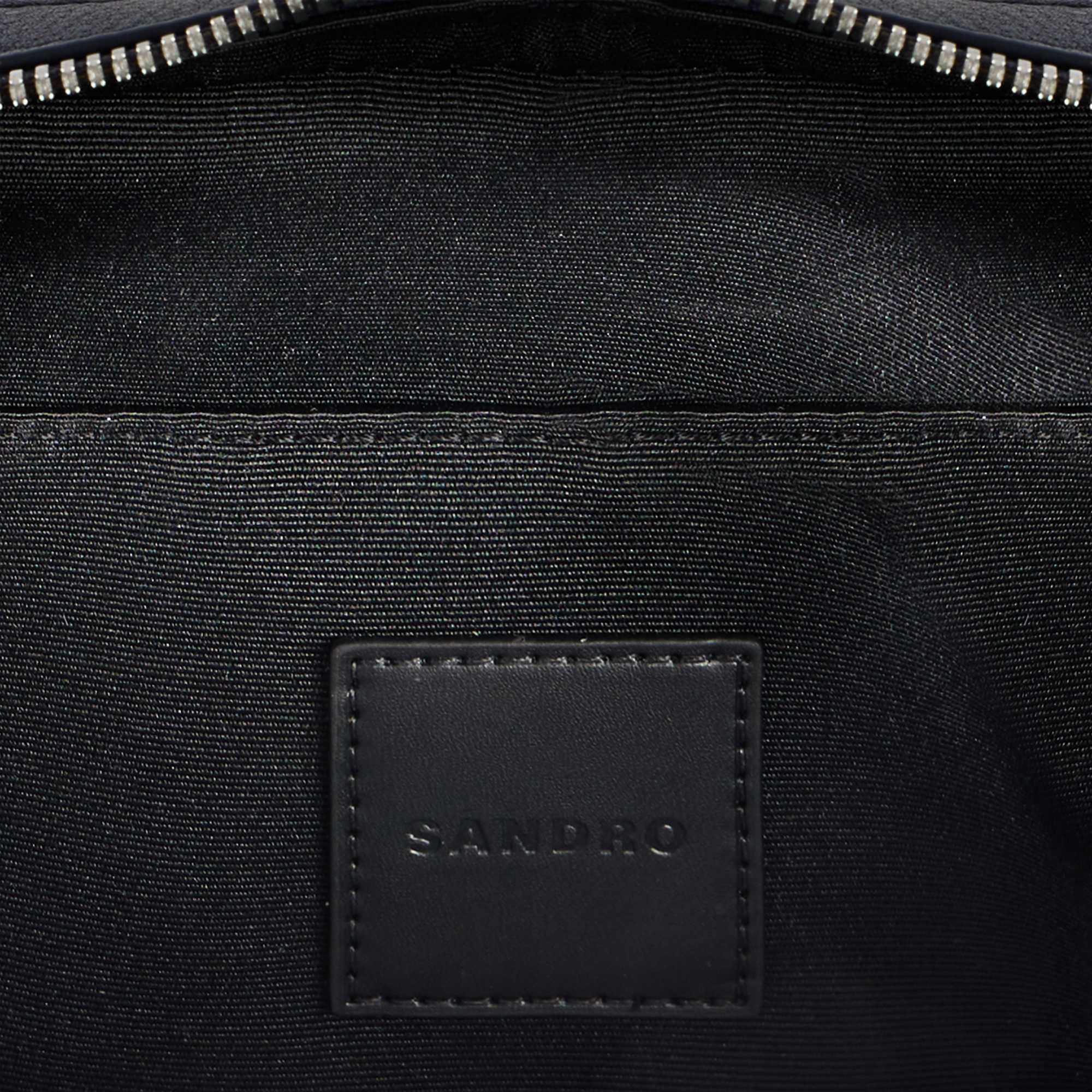 Small grained leather bag