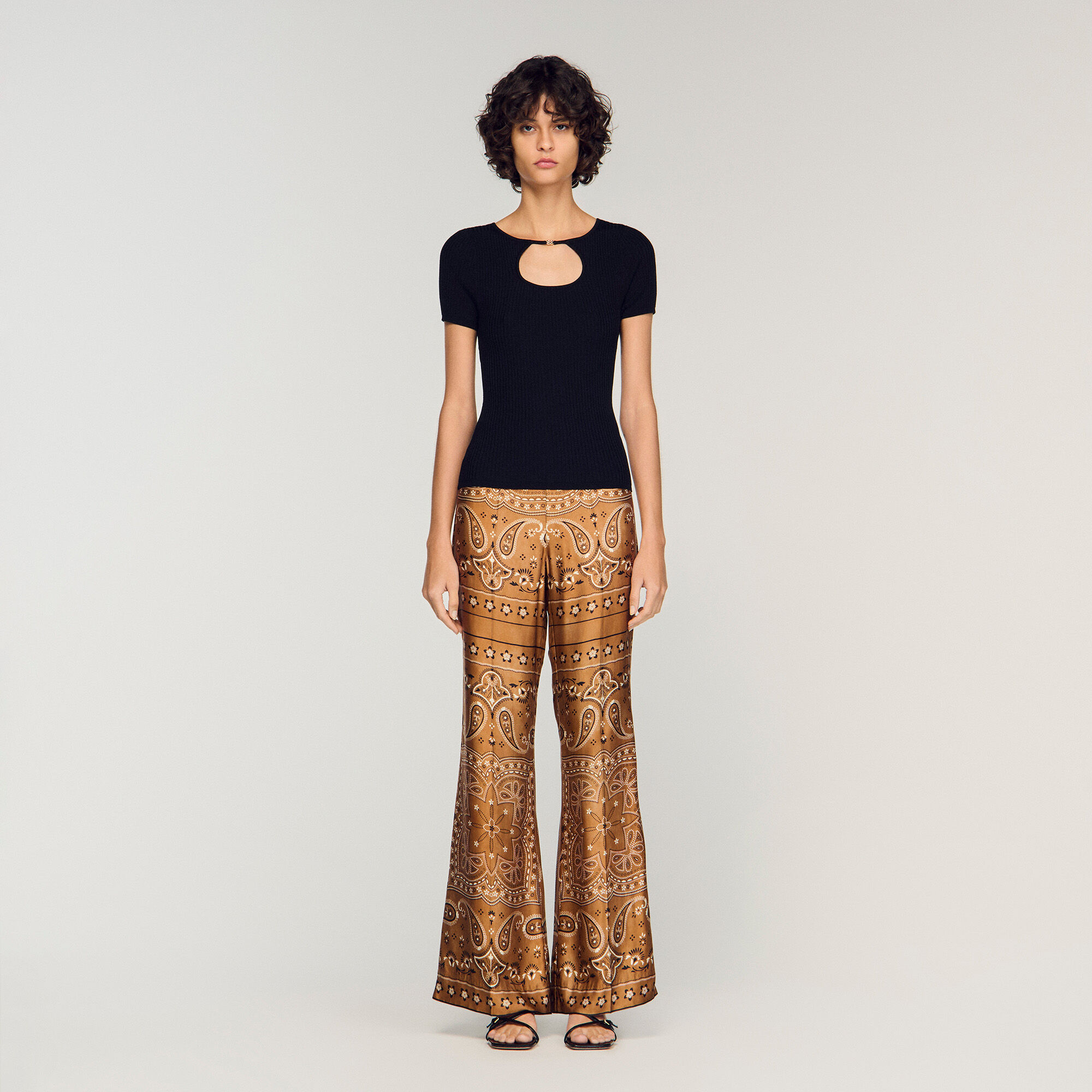 Openwork collar jumper