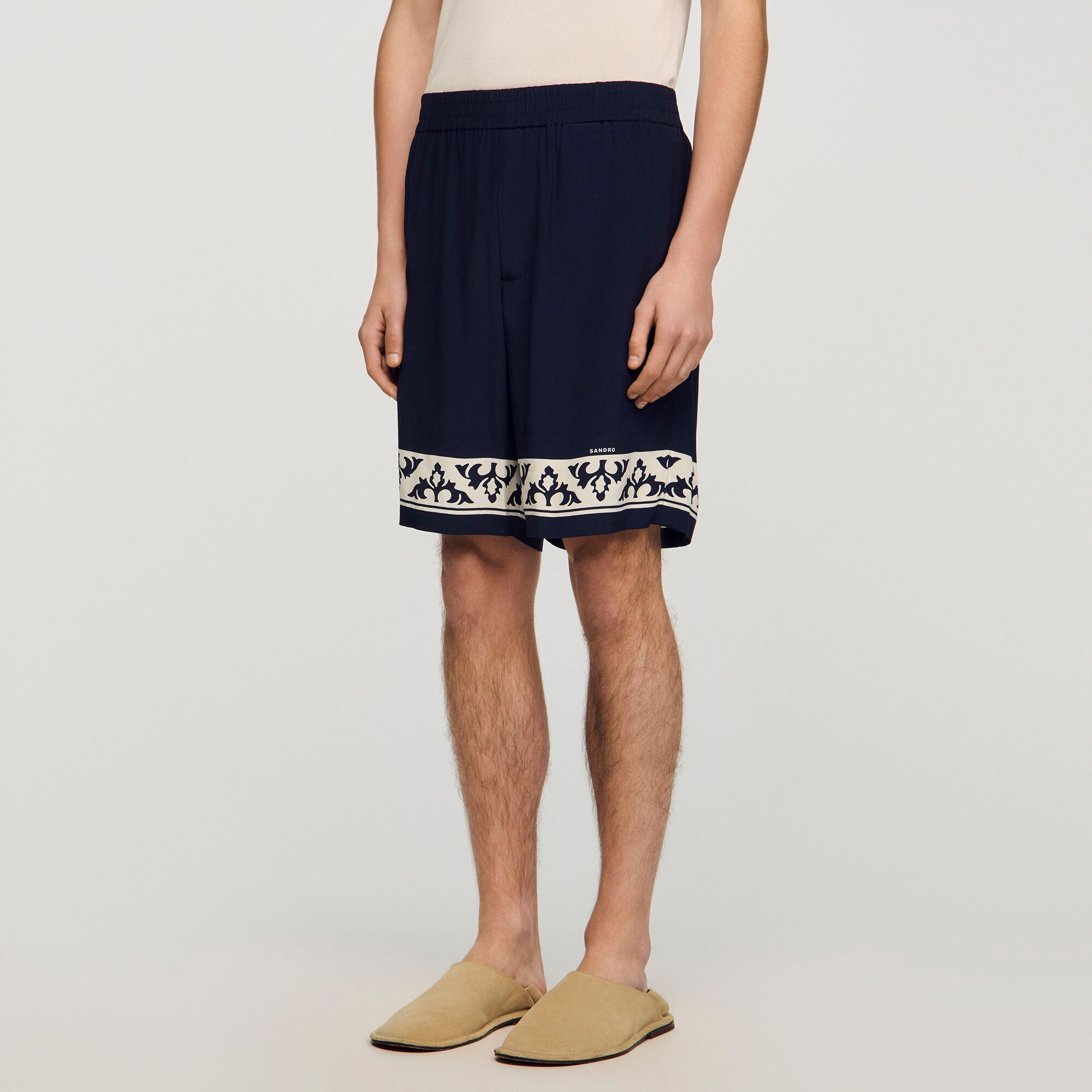 Contrast pattern floaty shorts