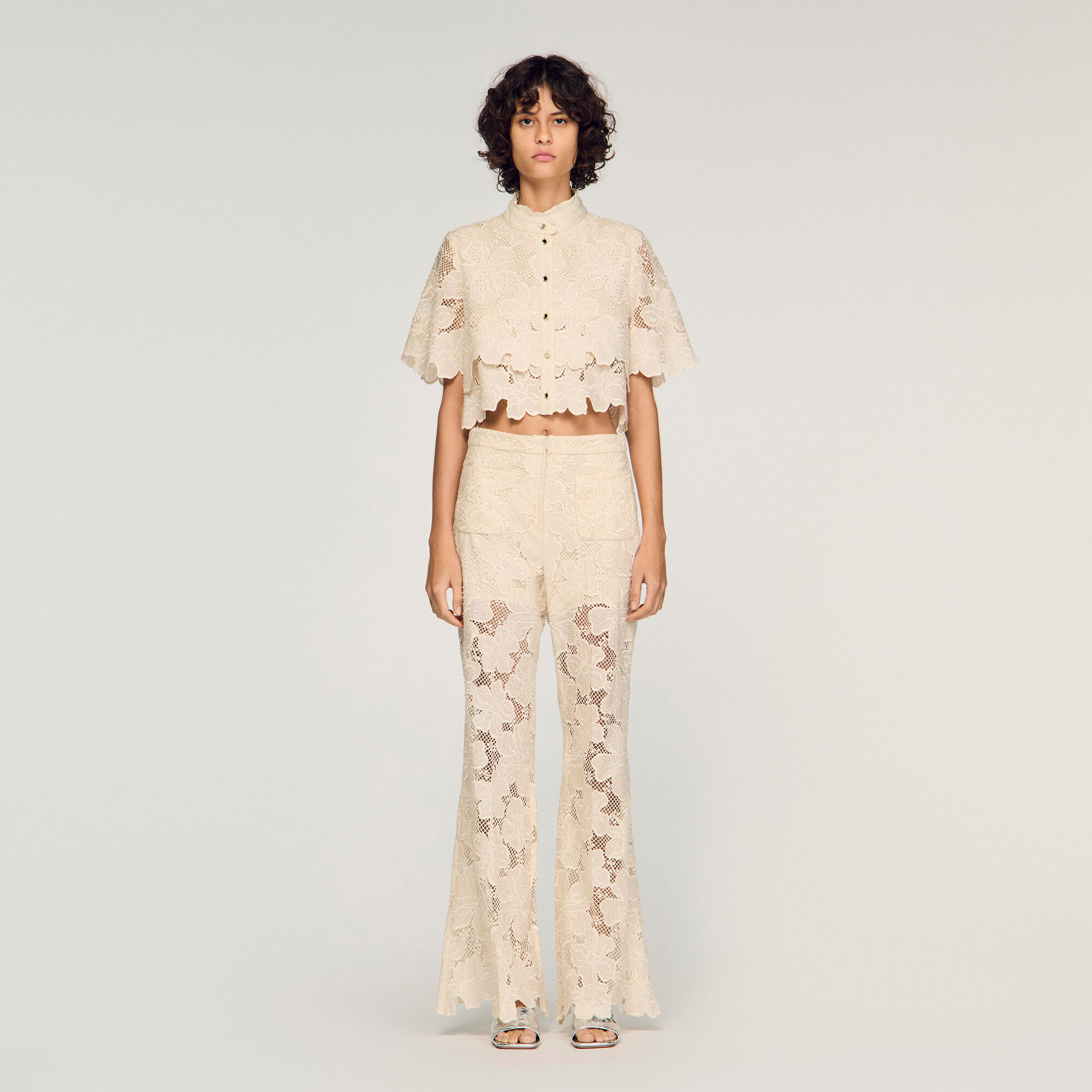 Cropped floral guipure shirt