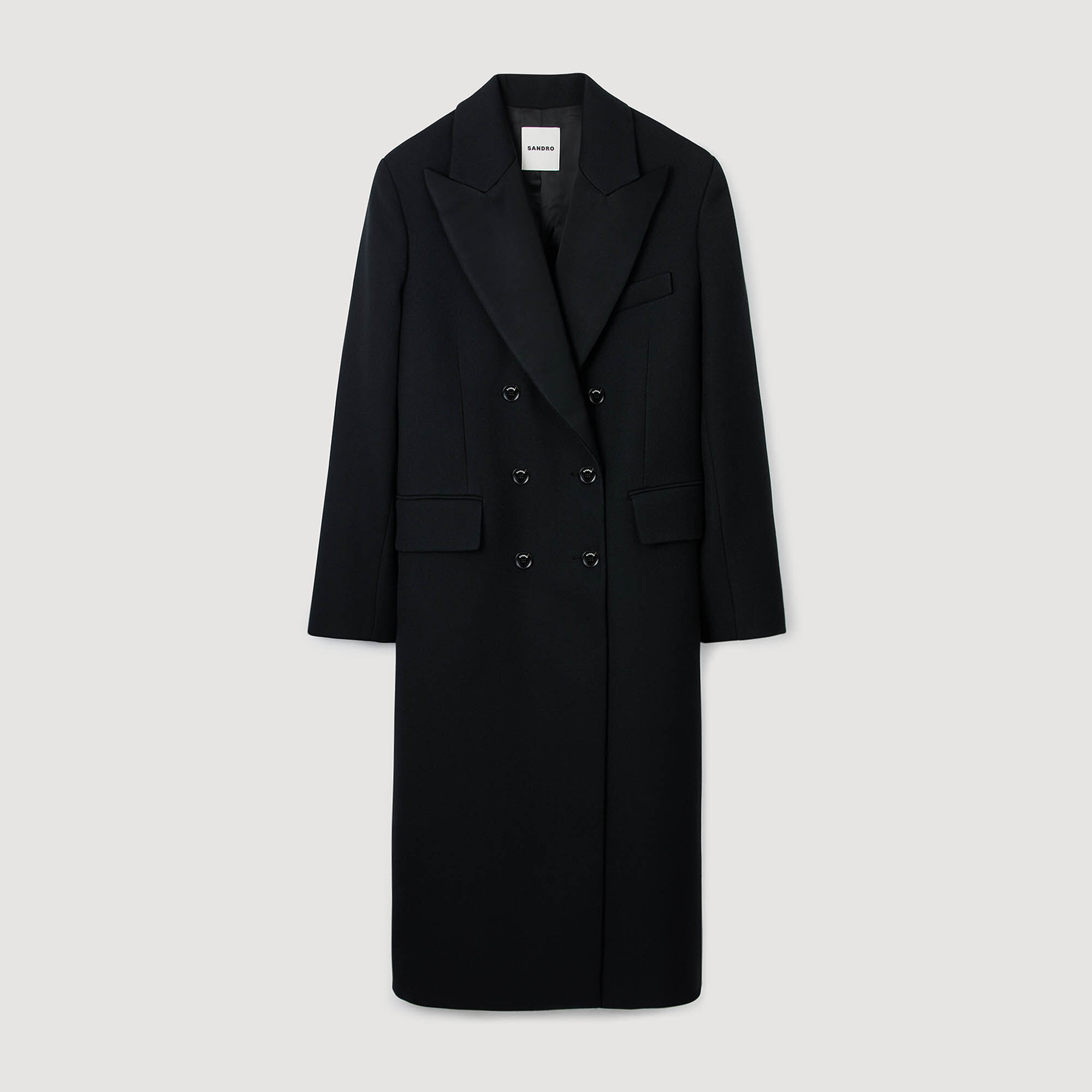 Long coat with satin lapels Long coat with satin lapels