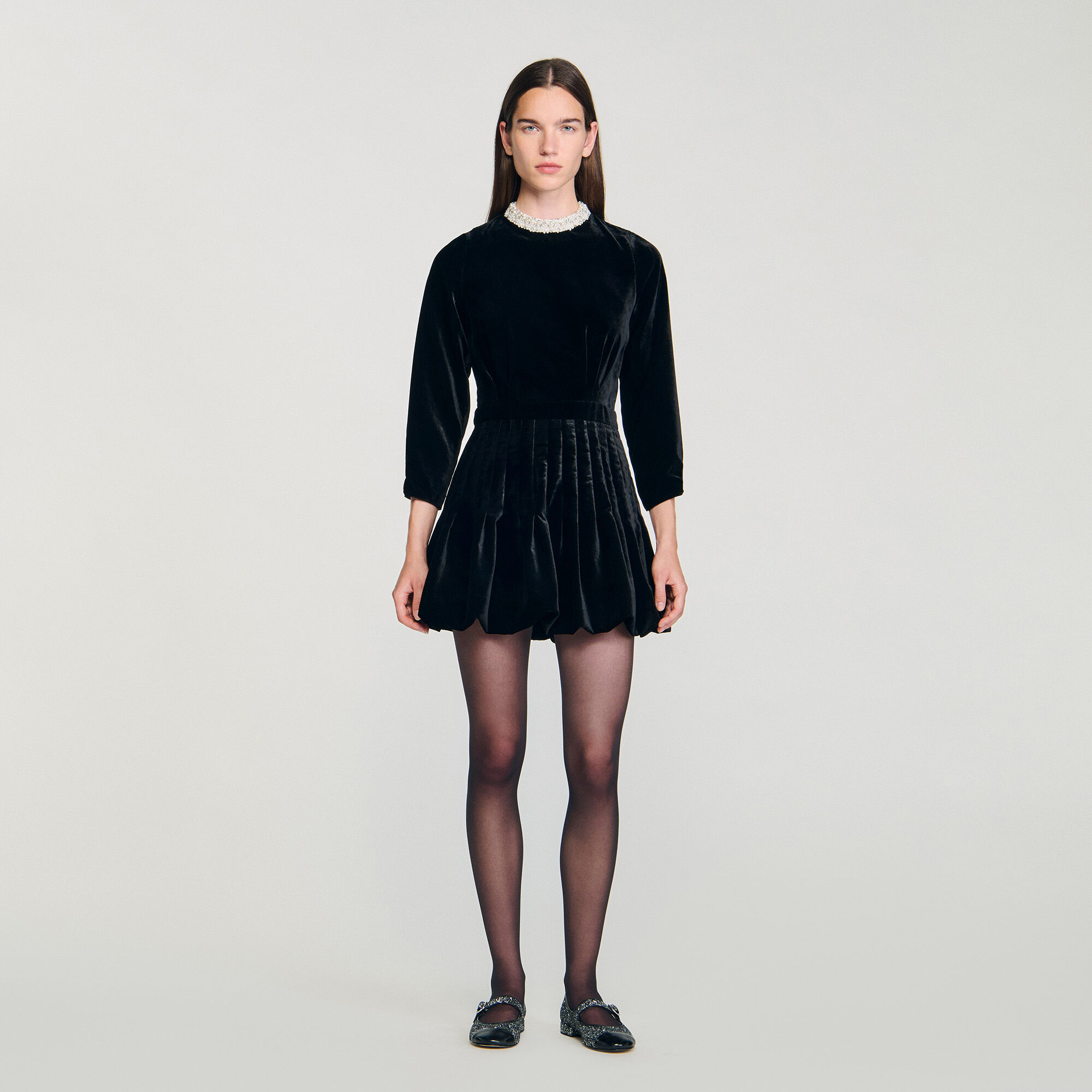 Beaded velvet short dress Beaded velvet short dress