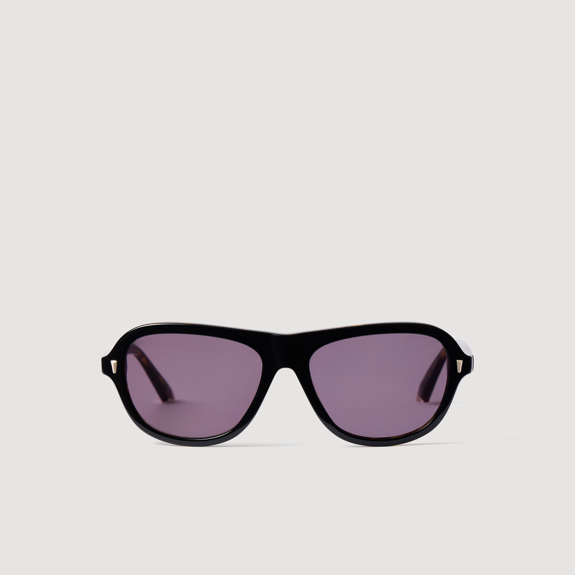 Sunglasses with tinted lenses