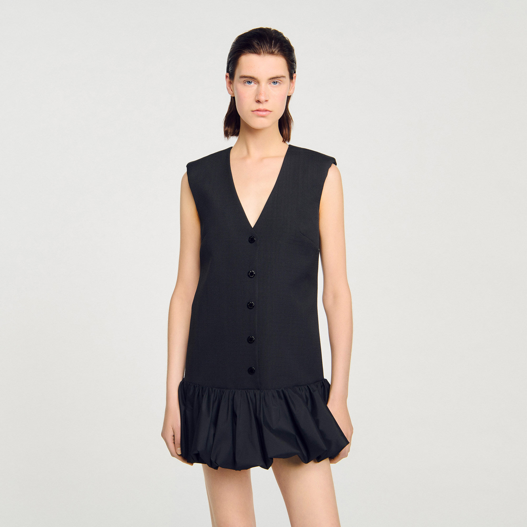 Short tailored dress with ruffle