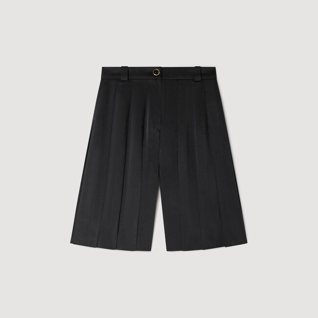 Long high-waisted pleated shorts