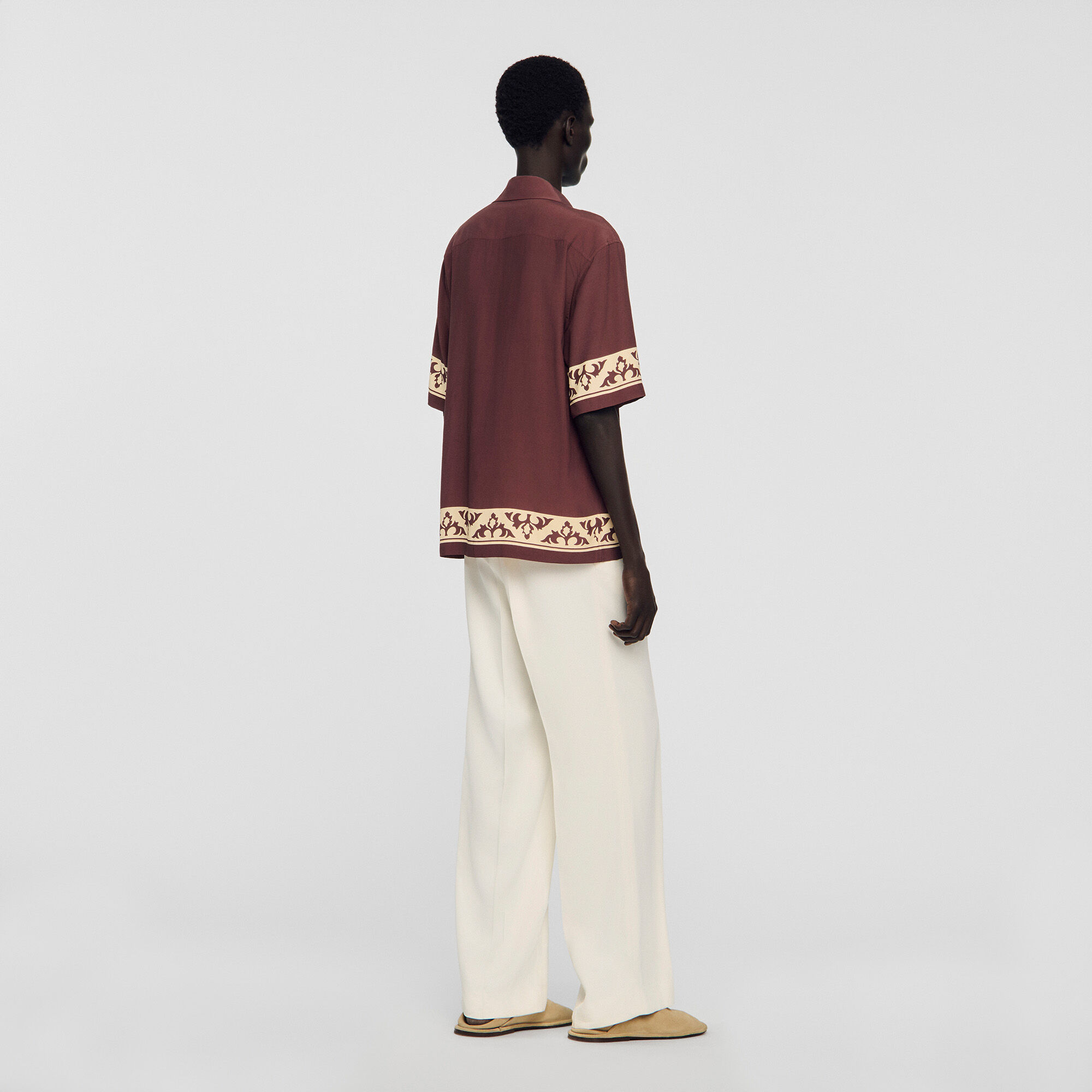 Contrast print loose-fit shirt