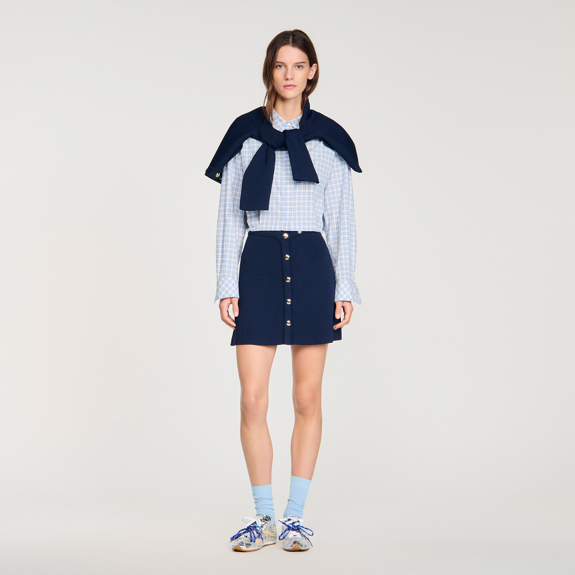 Short ribbed skirt with press studs