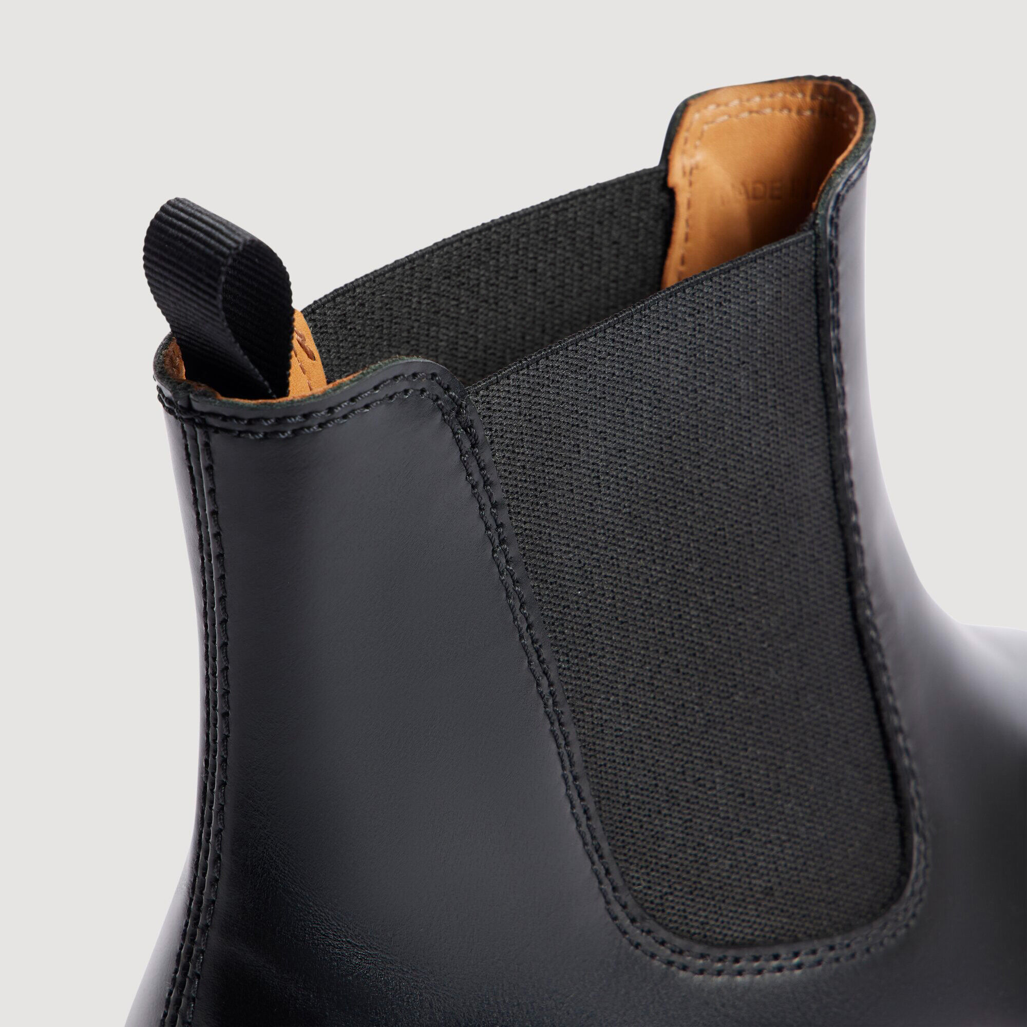 Smooth leather Chelsea boots