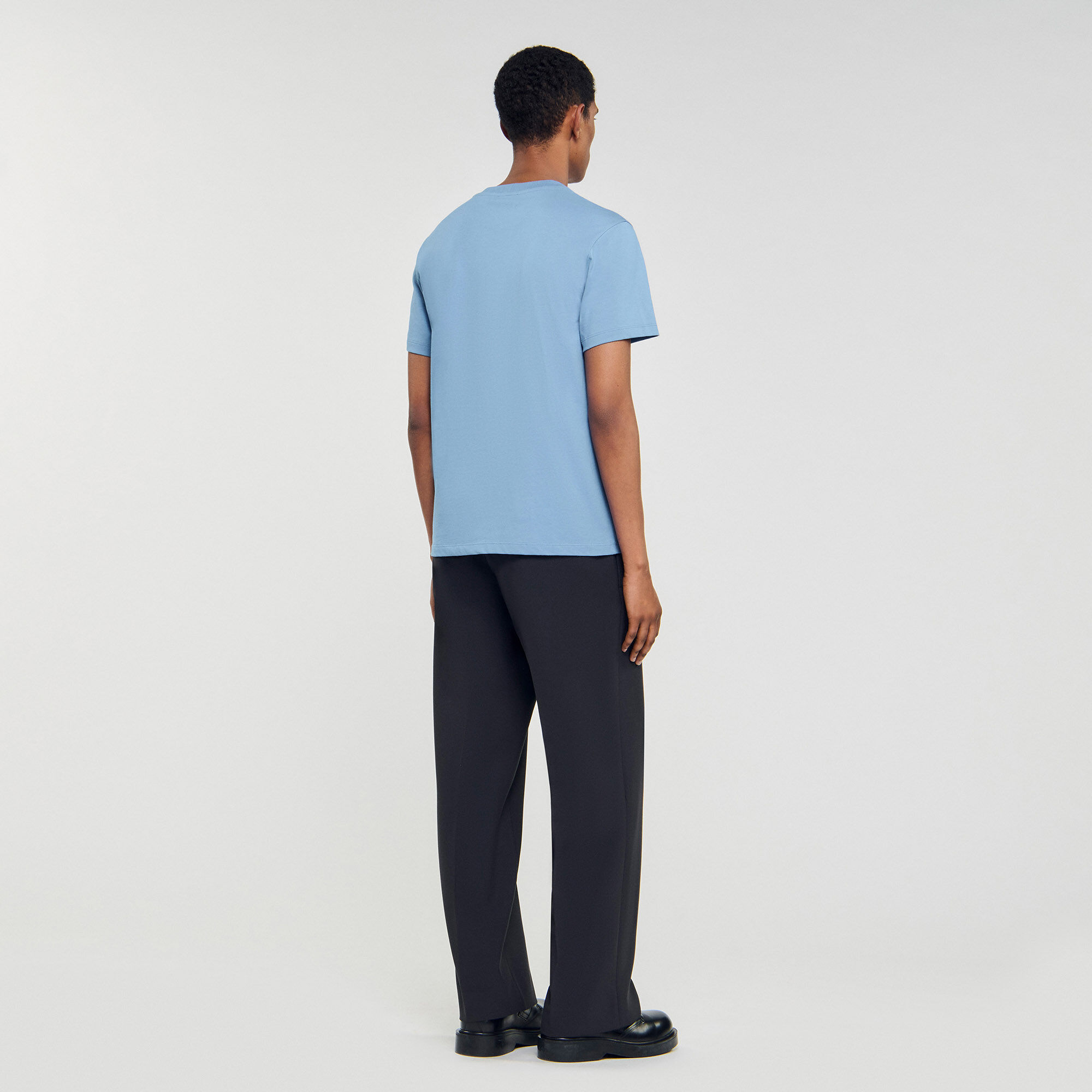 T-shirt with flower patch