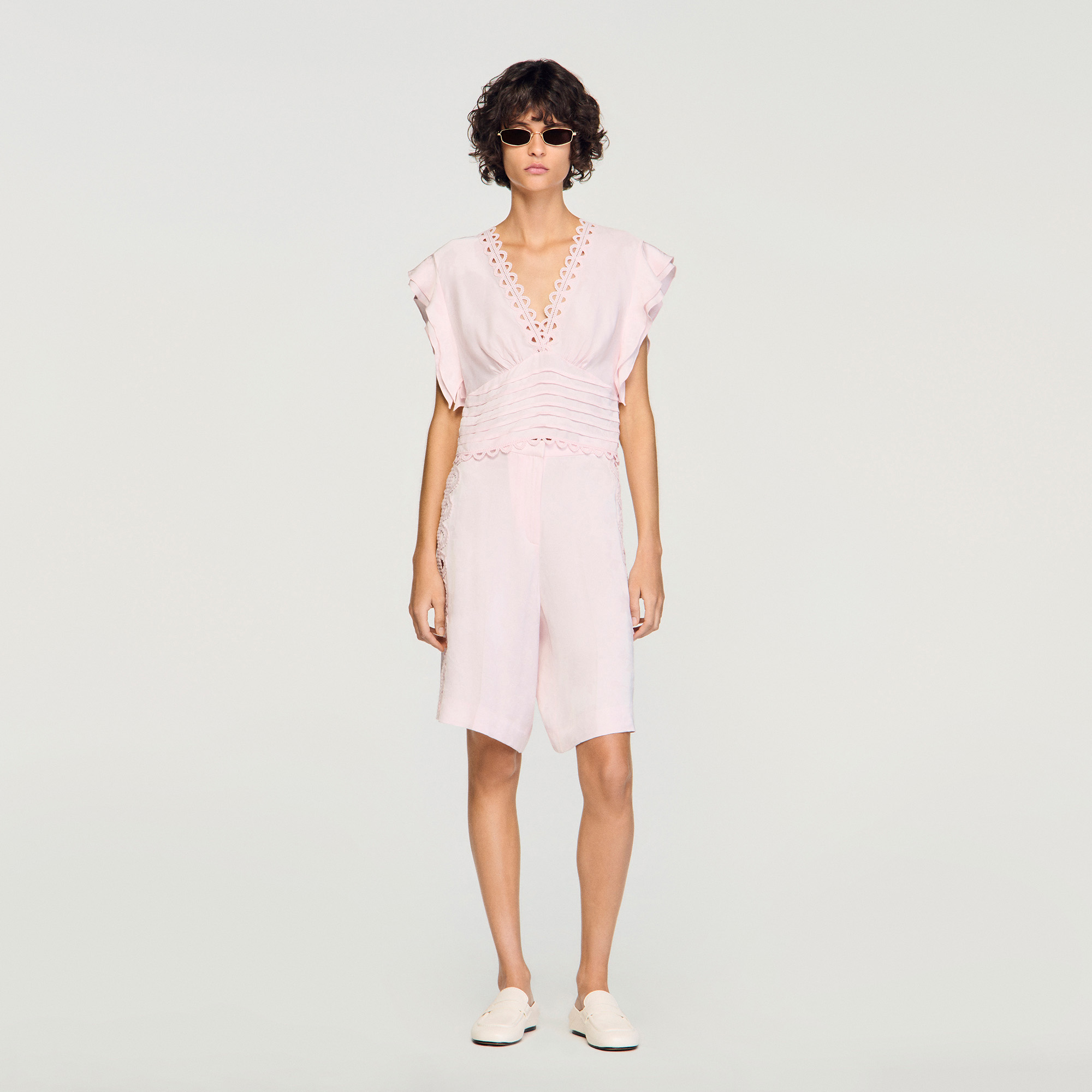 新品未使用 ROSE JACQUARD CROPPED BLOUSE Floral jacquard crop top pink For Women | Sandro Paris